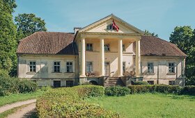 Padurės dvaras (Padures muiža) Latvijoje