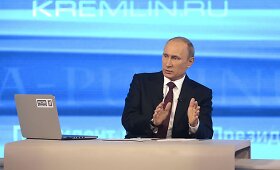 Vladimiras Putinas tiesioginiame eteryje atsakinėjo į klausimus dėl Ukrainos