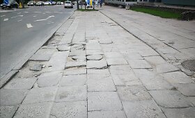 Itin nusidėvėjęs Savanorių prospekto Kaune &scaron;aligatvis