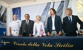 Regatos &bdquo;Palermo-Montecarlo&ldquo; pristatymas Mondelo įlankoje Sicilijoje