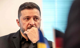 Zelenskį vėl sieja su narkotikais: klastoja neva Rumunijoje konfiskuotos siuntos vaizdus