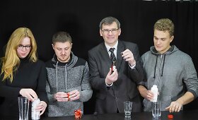 Alkotesterio bandymai 15min redakcijoje