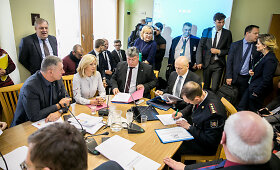 Nacionalinio saugumo ir gynybos komitetas posėdis dėl gaisro Alytuje