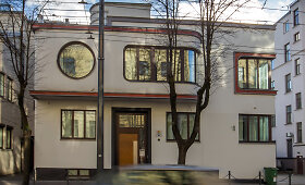 Restauruotas tarpukario modernizmo perliukas Kaune leidžia žvilgterėti į tų laikų gyvenimą