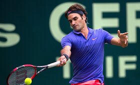 Rogeris Federeris pateko į pusfinalį Halėje