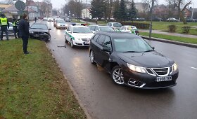 Panevėžyje susidūrė &bdquo;SAAB&ldquo; ir BMW