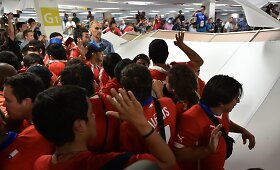 Čilės futbolo sirgalių įsiveržimas į &bdquo;Maracana&ldquo; stadioną