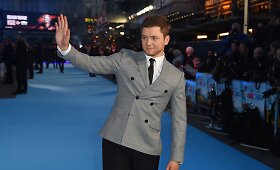 Kylanti britų kino žvaigždė Taronas Egertonas