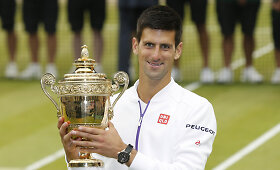 Vimbldono finale Novakas Džokovičius nugalėjo Rogerį Federerį