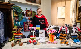 Kaunietės pir&scaron;tininių lėlių paroda