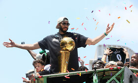 NBA čempionų &bdquo;Celtics&ldquo; krep&scaron;ininkų pagerbimo paradas Bostone