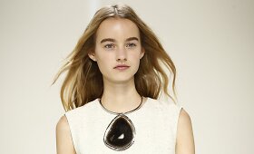 &bdquo;Herm&egrave;s&ldquo; 2016 m. pavasario-vasaros kolekcija: atsipalaidavusi miesto moteris