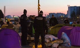 I&scaron; Paryžiaus migrantų stovyklos evakuota daugiau kaip 1 tūkst. žmonių