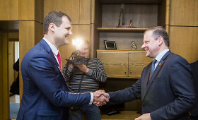 Premjeras Saulius Skvernelis susitiko su socialdemokratų i&scaron;rinktuoju pirmininku Gintautu Palucku