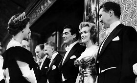 Elžbietos II ir Marilyn Monroe susitikimas
