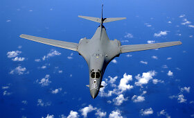 JAV vir&scaron;garsinis strateginis bombone&scaron;is &bdquo;B-1B Lancer&ldquo;