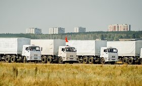 Rusijos &bdquo;humanitarinės pagalbos&ldquo; kolona trečiadienį stovėjo Voroneže