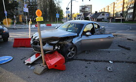 Panevėžyje susidūrė &bdquo;Volvo&ldquo; ir BMW