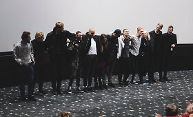 Grupė &bdquo;ba.&ldquo; vaizdo klipą pristatė pilnutėlėje kino teatro salėje