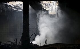 Gaisras avalynės fabrike Filipinuose pareikalavo 72 gyvybių