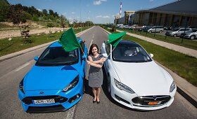 &bdquo;Tesla Model S&ldquo; ir &bdquo;Ford Focus RS&ldquo; traukos lenktynės