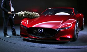 Automobilių paroda Tokijuje