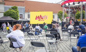 Laisvės partijos suvažiavimas Vilniaus Rotu&scaron;ės aik&scaron;tėje