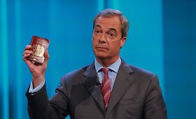 Debatuose prie&scaron; referendumą dėl Jungtinės Karalystės pasitraukimo i&scaron; ES savo argumentus i&scaron;sakė Davidas Cameronas ir Nigelas Farage'as