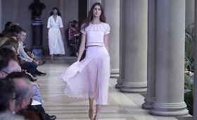 &bdquo;Carolina Herrera&ldquo; 2016 m. pavasario-vasaros kolekcija
