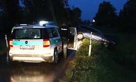 Gustonyse ant griovio kra&scaron;to pakibo girto vairuotojo &bdquo;Volkswagen&ldquo;