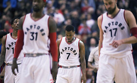 J.Valančiūnas su &bdquo;Raptors&ldquo; pralaimėjo laimėtas rungtynes