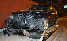 Panevėžyje susidūrė &bdquo;Mazda&ldquo; ir &bdquo;Volvo&ldquo;