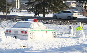 Ramygaliečiai i&scaron; sniego nulipdė policijos postą