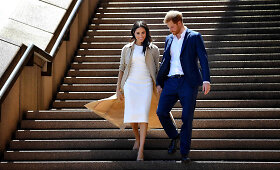 Apie nė&scaron;tumą prane&scaron;ę princas Harry ir Meghan Markle pirmą kartą pasirodė vie&scaron;umoje