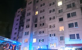 Vilniaus &Scaron;e&scaron;kinės rajone &ndash; gaisras daugiabutyje 
