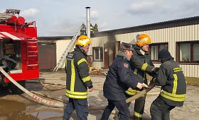 Tauragės rajone &ndash; gaisras medžio apdirbimo įmonėje