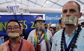 Bernie Sandersą palaikantys amerikiečiai Filadelfijoje