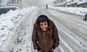Gausiai prisnigusios Turkijos miesto Sirnako gatvės