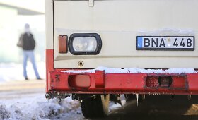 Penktadienio rytą Vilniaus gatvėse &ndash; su&scaron;alę troleibusai