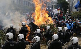 Ūkininkų protestas Briuselyje virto riau&scaron;ėmis
