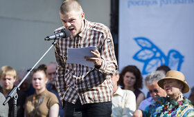 Baigiamasis penkiasde&scaron;imt antrojo tarptautinio poezijos festivalio Poezijos pavasaris vakaras 