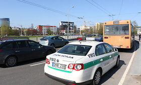 Vilniuje susidūrus autobusui ir &bdquo;Ford&ldquo; pavyko i&scaron;vengti sužeistųjų