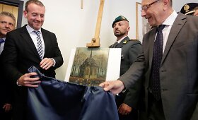 Italijos policija surado beveik prie&scaron; 15 metų pavogtus Van Gogho paveikslus 