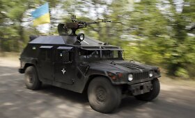 Ukrainoje per parą kautynėse žuvo 15 karių