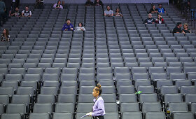 Koronavirusas uždaro NBA arenas &ndash; stabdomas sezonas