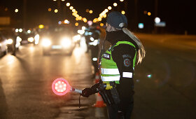 Policijos užkardos įvažiuojant į Kauną