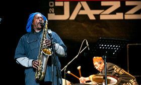 Festivalyje &bdquo;Vilnius Jazz&ldquo; &ndash; JAV džiazo korifėjų Andrew Lambo, Warreno Smitho ir Arkadijaus Gotesmano muzika