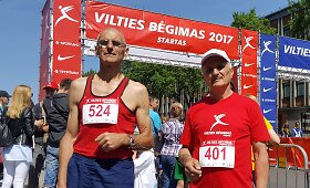 Stasys Laniauskas ir Zigmantas Rimkus &bdquo;Vilties bėgime&ldquo;