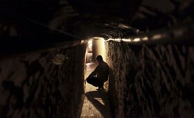 Meksikoje, spintoje rastas įėjimas į tunelį, vedant į JAV