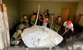 Peru per žemės nuo&scaron;liaužas žuvo mažiausiai devyni žmonės
